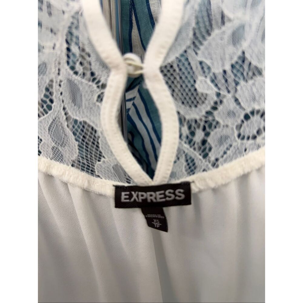 Express White Lace Top Flowy  Blouse Shirt Womens Size XS - Picture 3 of 5